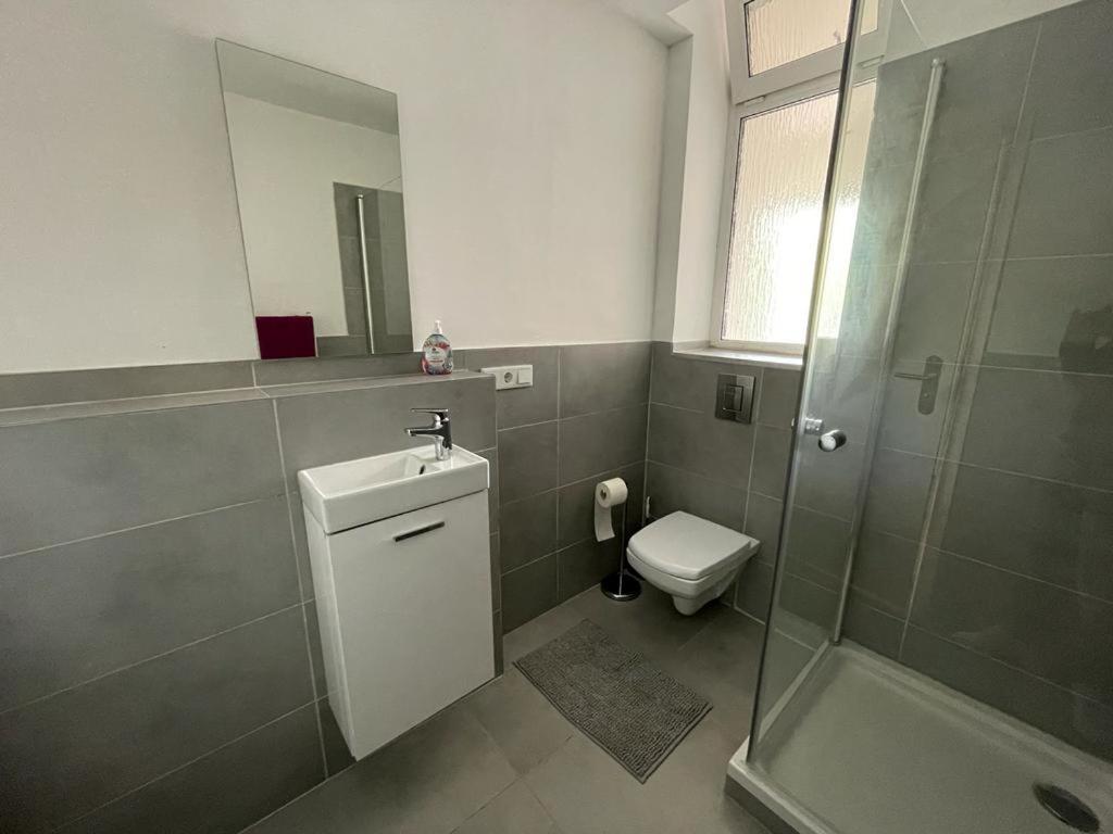 Bungalow Mit Terrasse Regensburg Eksteriør bilde