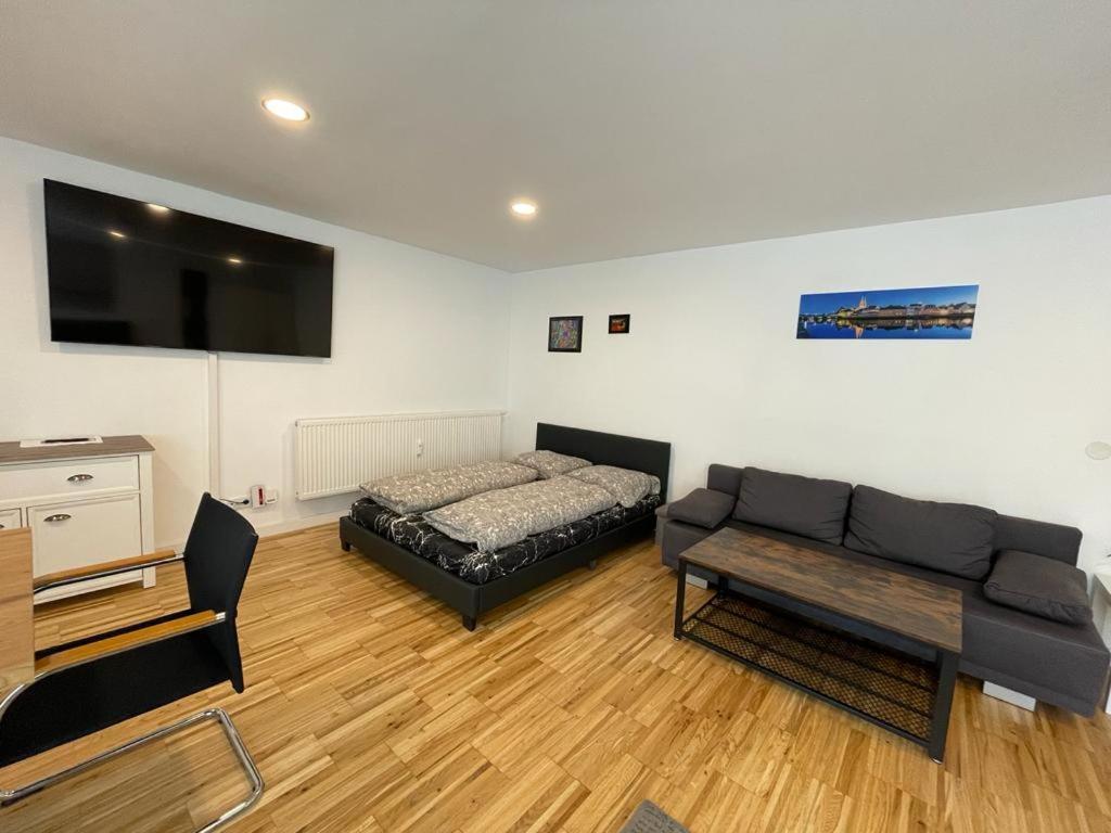 Bungalow Mit Terrasse Regensburg Eksteriør bilde